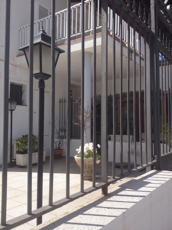 Hotel La Masia Portbou Rom bilde